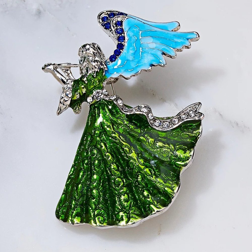 Exquisite Cindy Xaing Angel Brooch Pendant Pin with Crystals